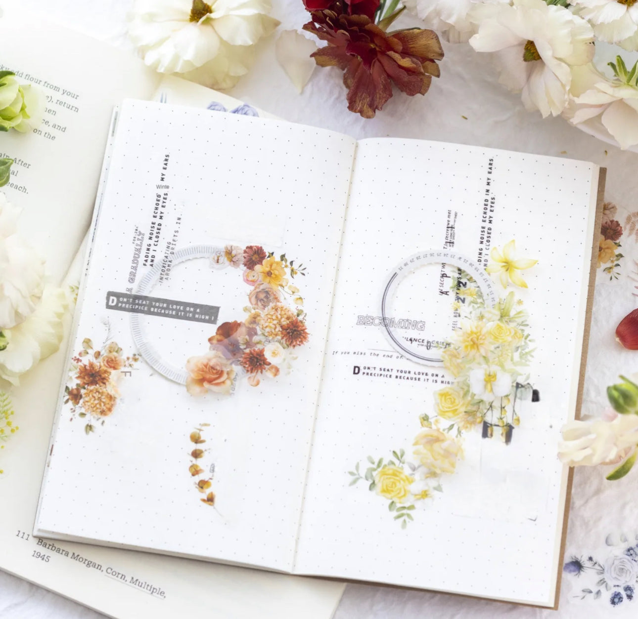 Cajita de 50 Stickers Flores transparentes