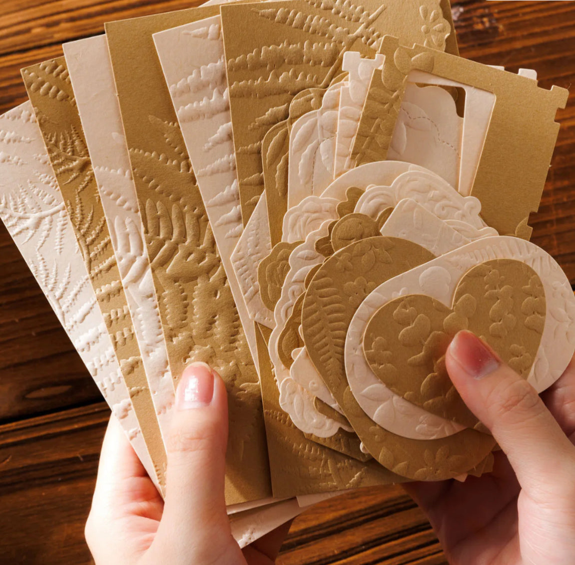 Kit Papeles con relieve 60 piezas