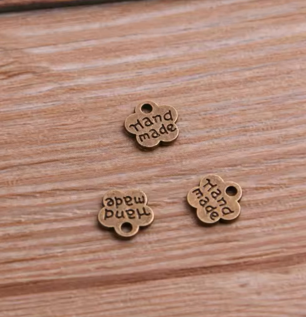 10 Florecitas metálicas Handmade