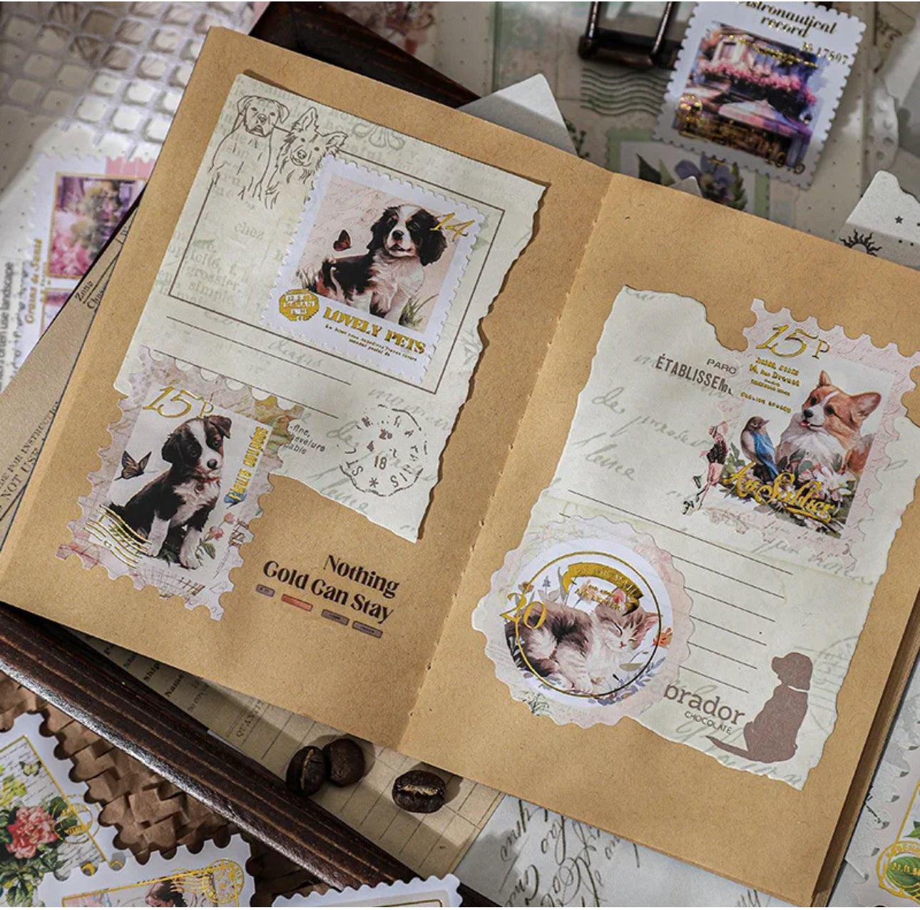 30 Stickers Timbres & recortes con foil dorado