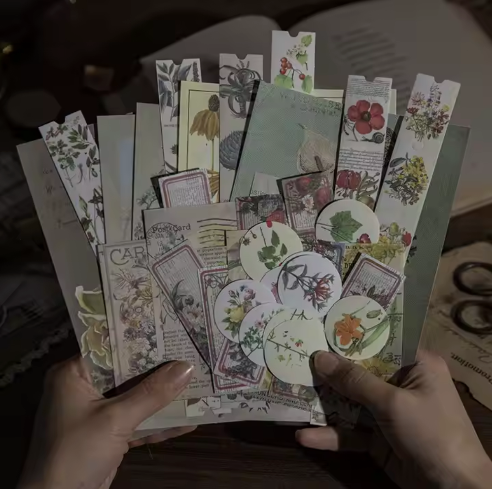 Kit 166 Piezas Etiquetes & recortes Vintage