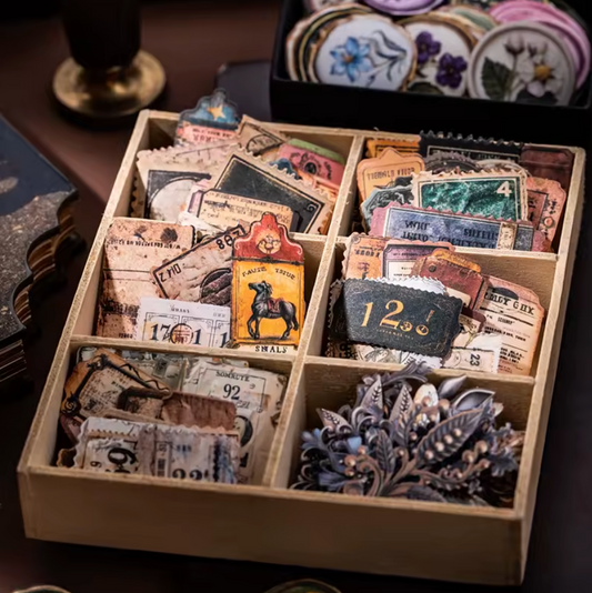 Cajita de 100 recortes de cartulina