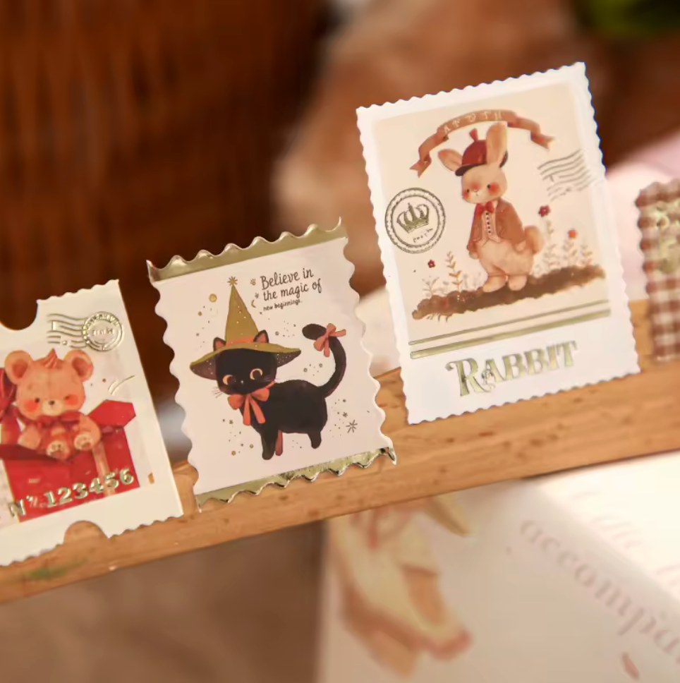 30 Stickers tiernos con foil dorado