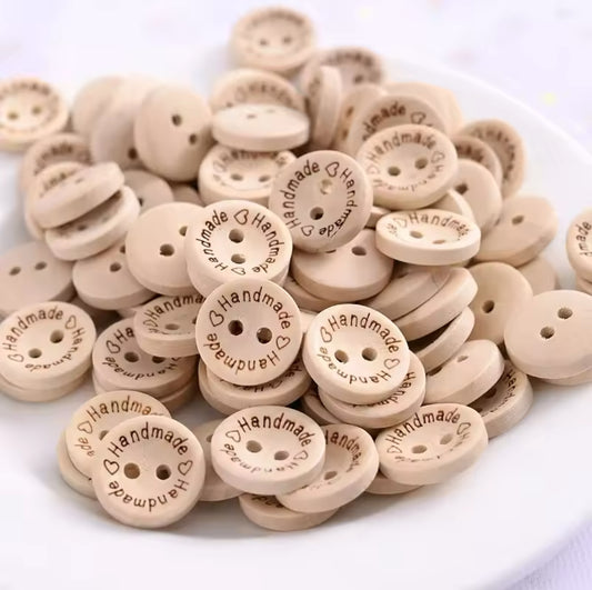 12 Botones de madera Handmade with love
